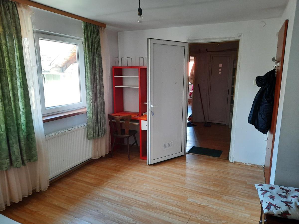 Casa Adrian Camere Centru Vechi Μπρασόβ Εξωτερικό φωτογραφία