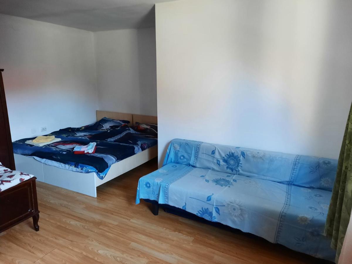 Casa Adrian Camere Centru Vechi Μπρασόβ Εξωτερικό φωτογραφία